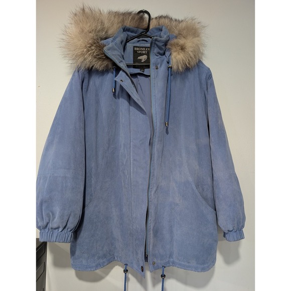 Bromley Jackets & Blazers - Bromley Sport women's blue insulated parka jacket with a faux fur snap-on hood L